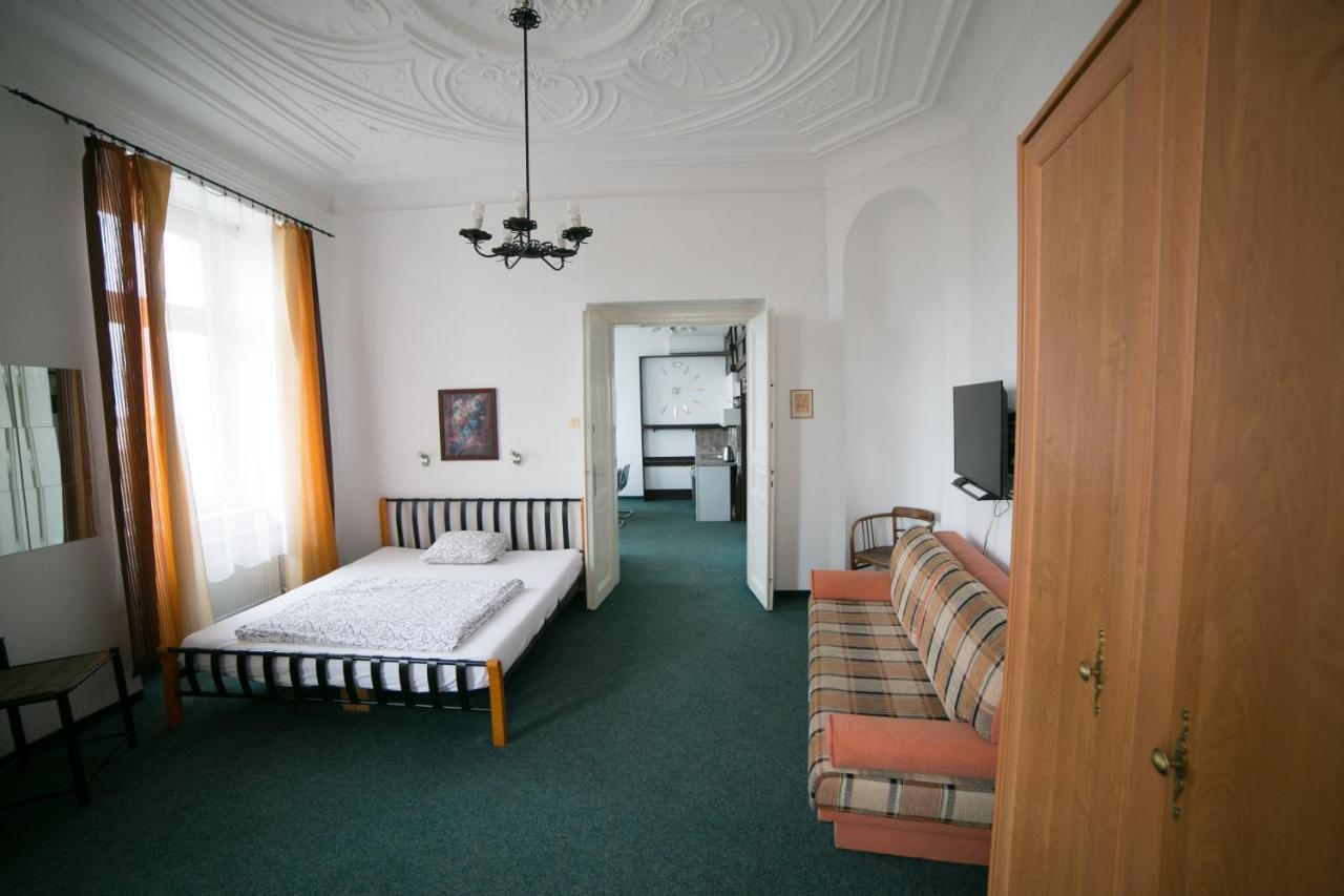 פראג Apartment Kahoun מראה חיצוני תמונה